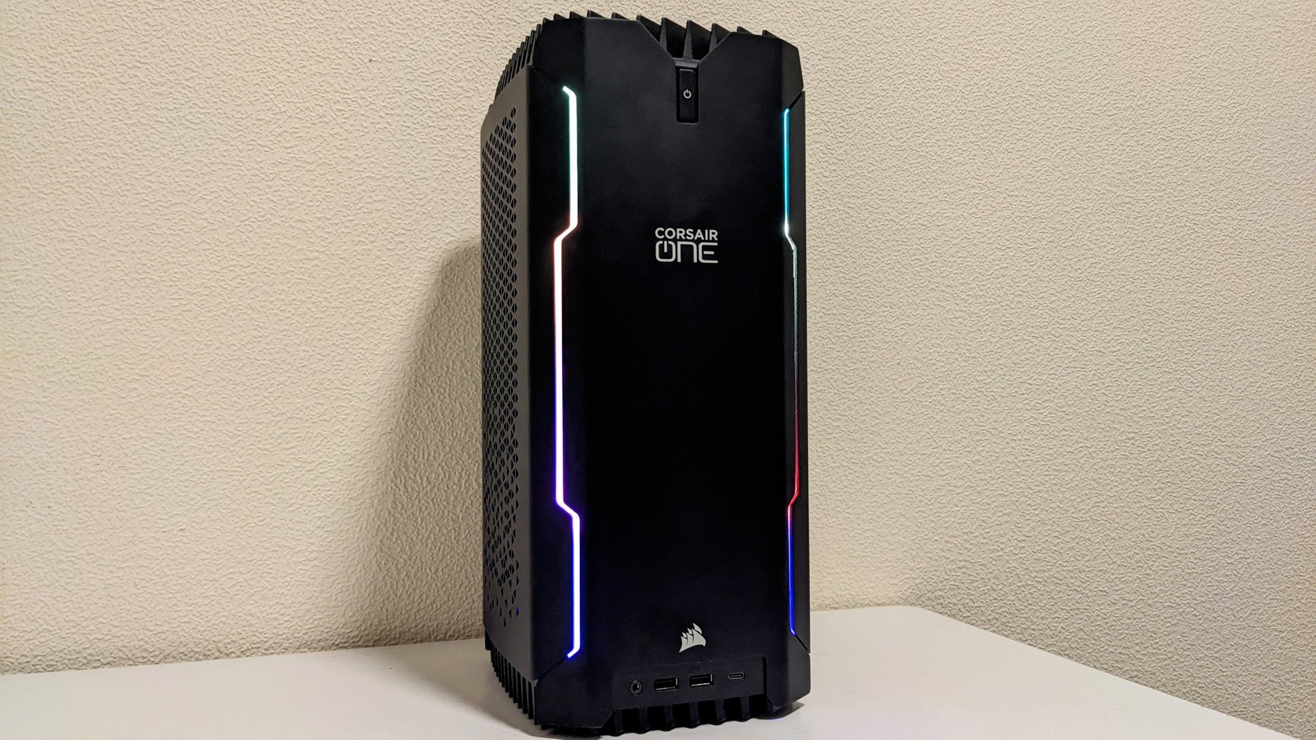 Corsair One i300 (Gaming) Image 4