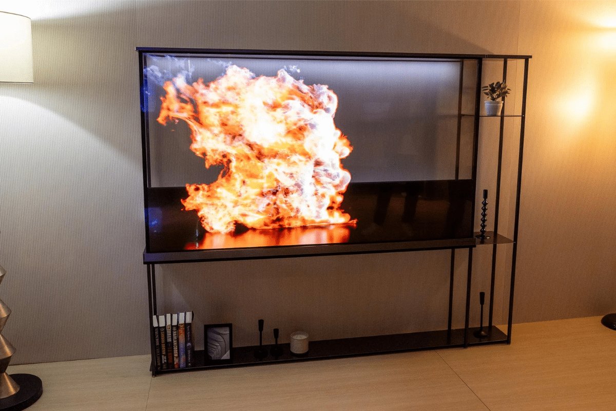 LG Signature OLED T Image 3