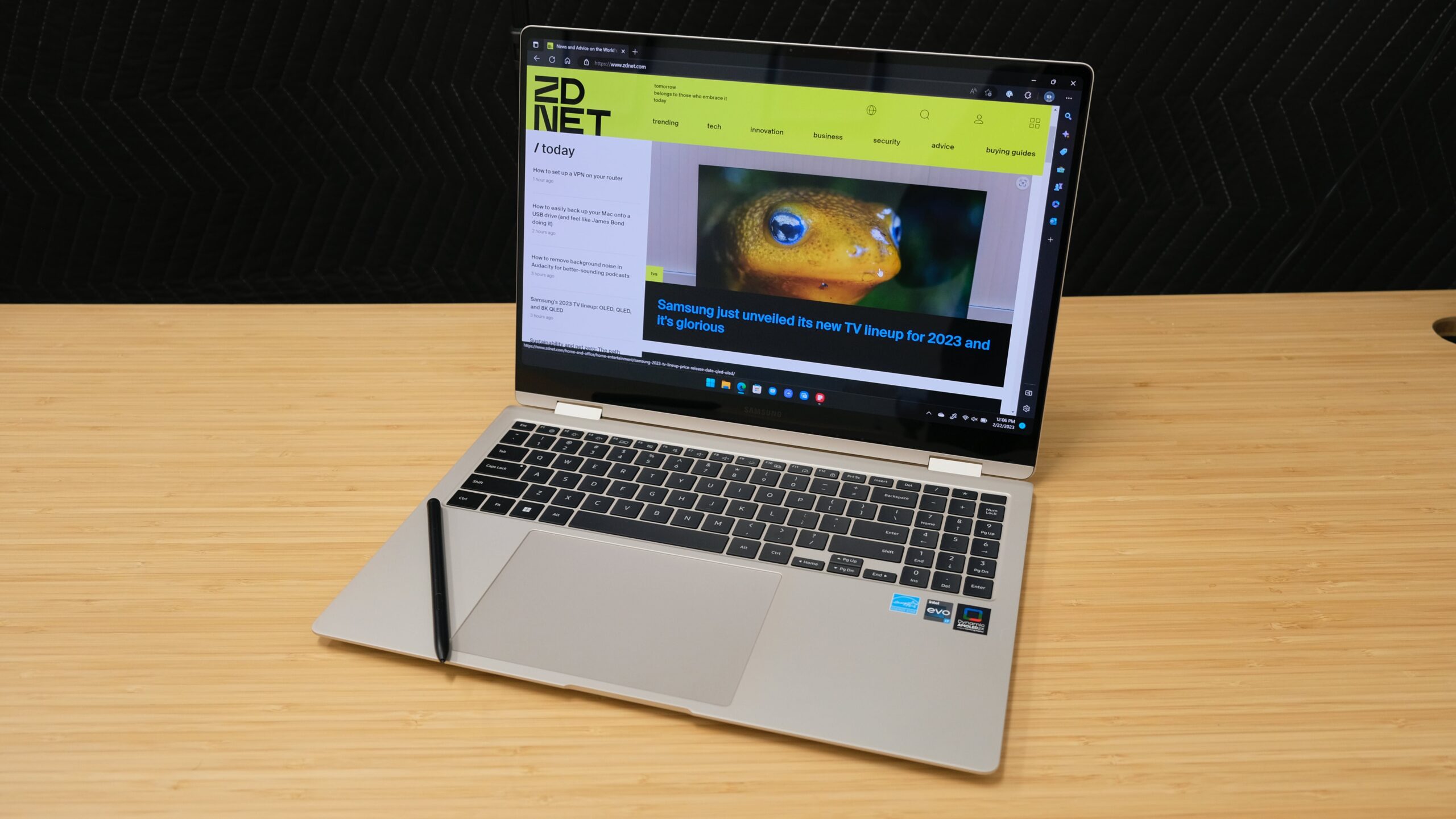 Samsung Galaxy Book3 Pro Image 2