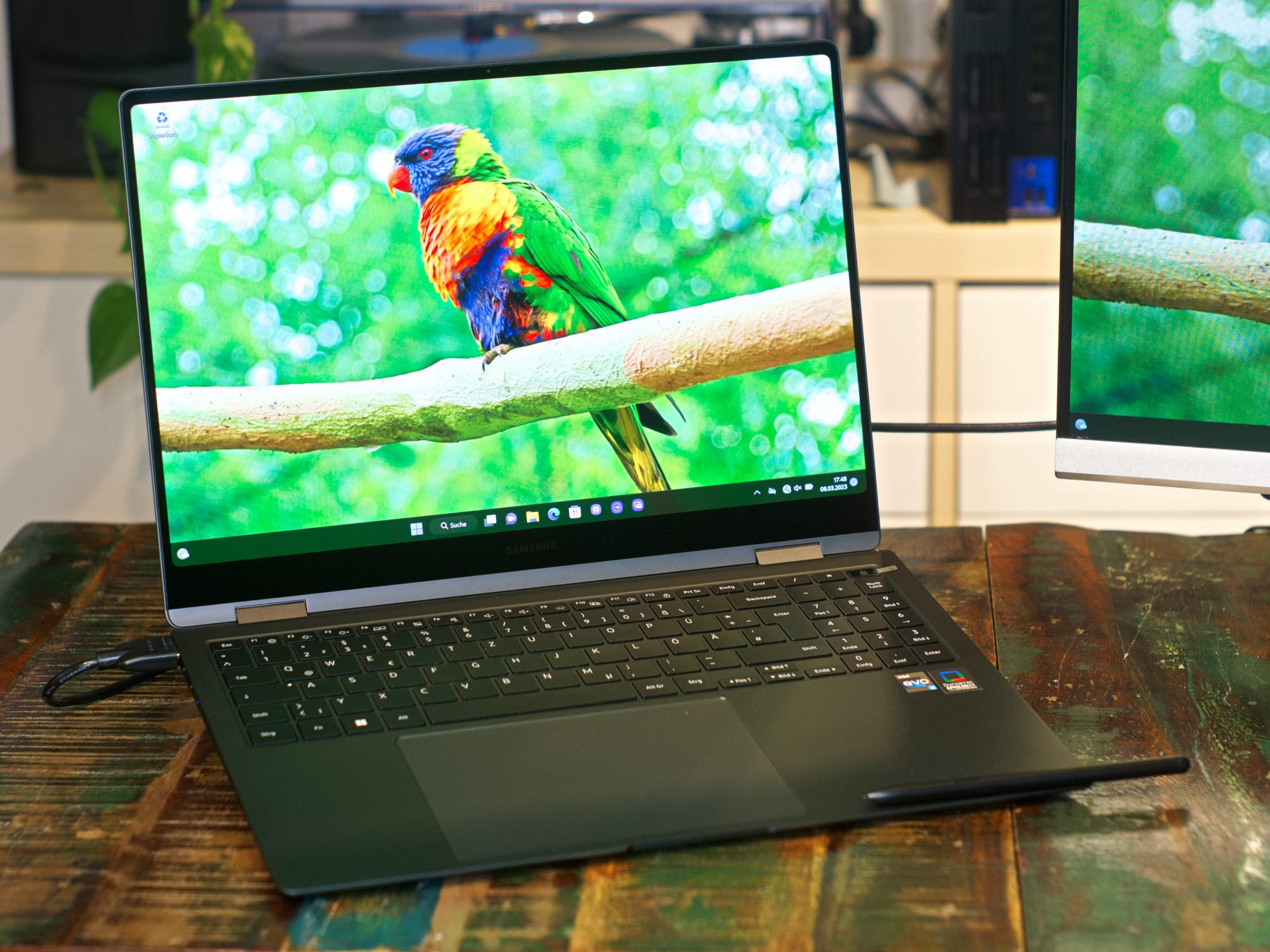 Samsung Galaxy Book3 Pro Image 3