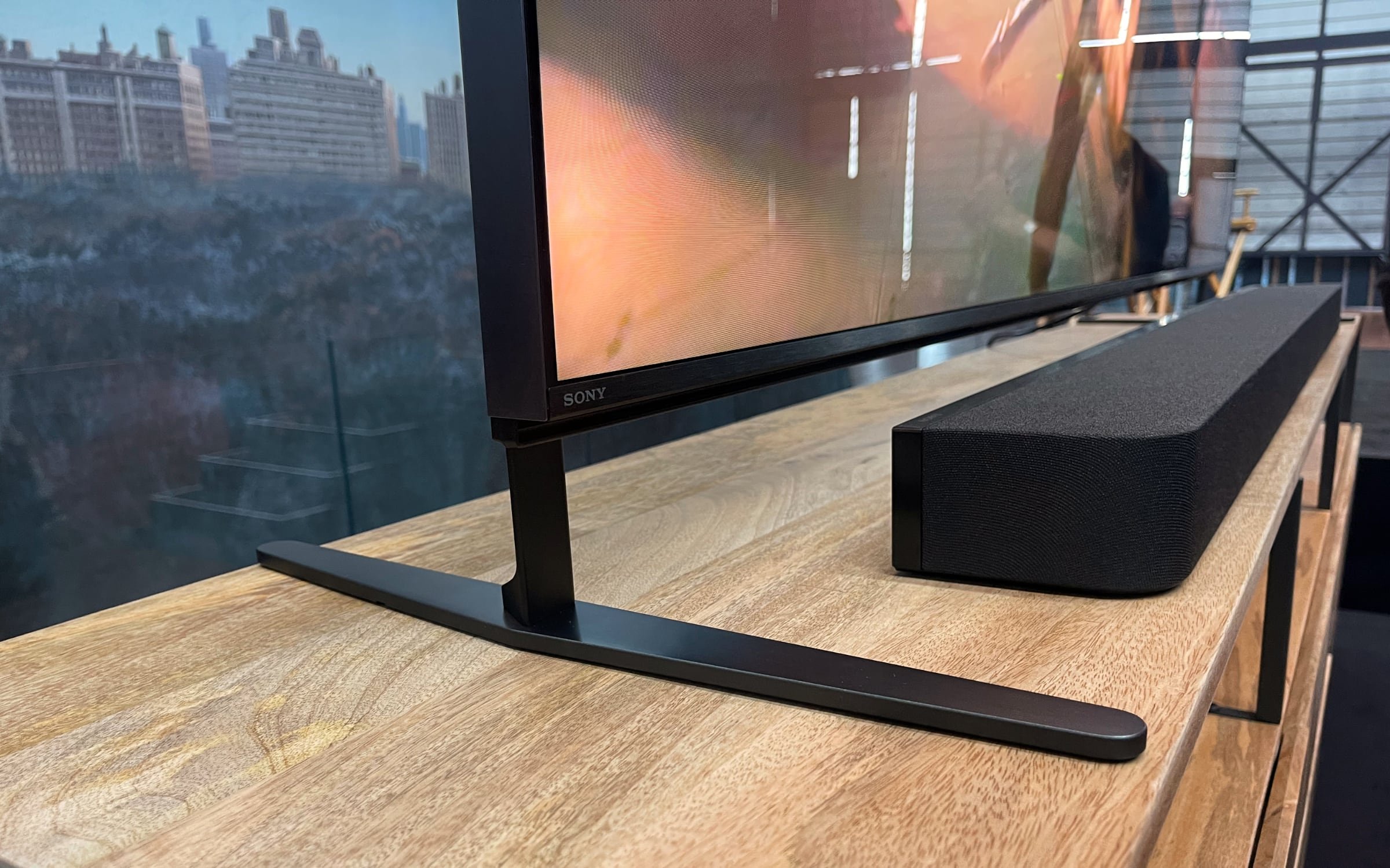Sony Bravia 9 Image 3