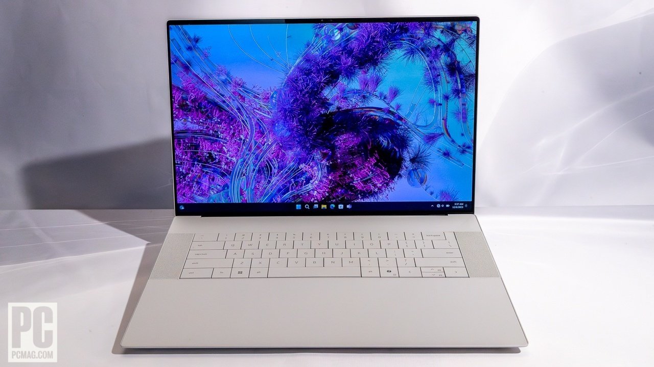 Dell XPS 16 AI Powered OLED UHD Touchscreen Laptop Image 2