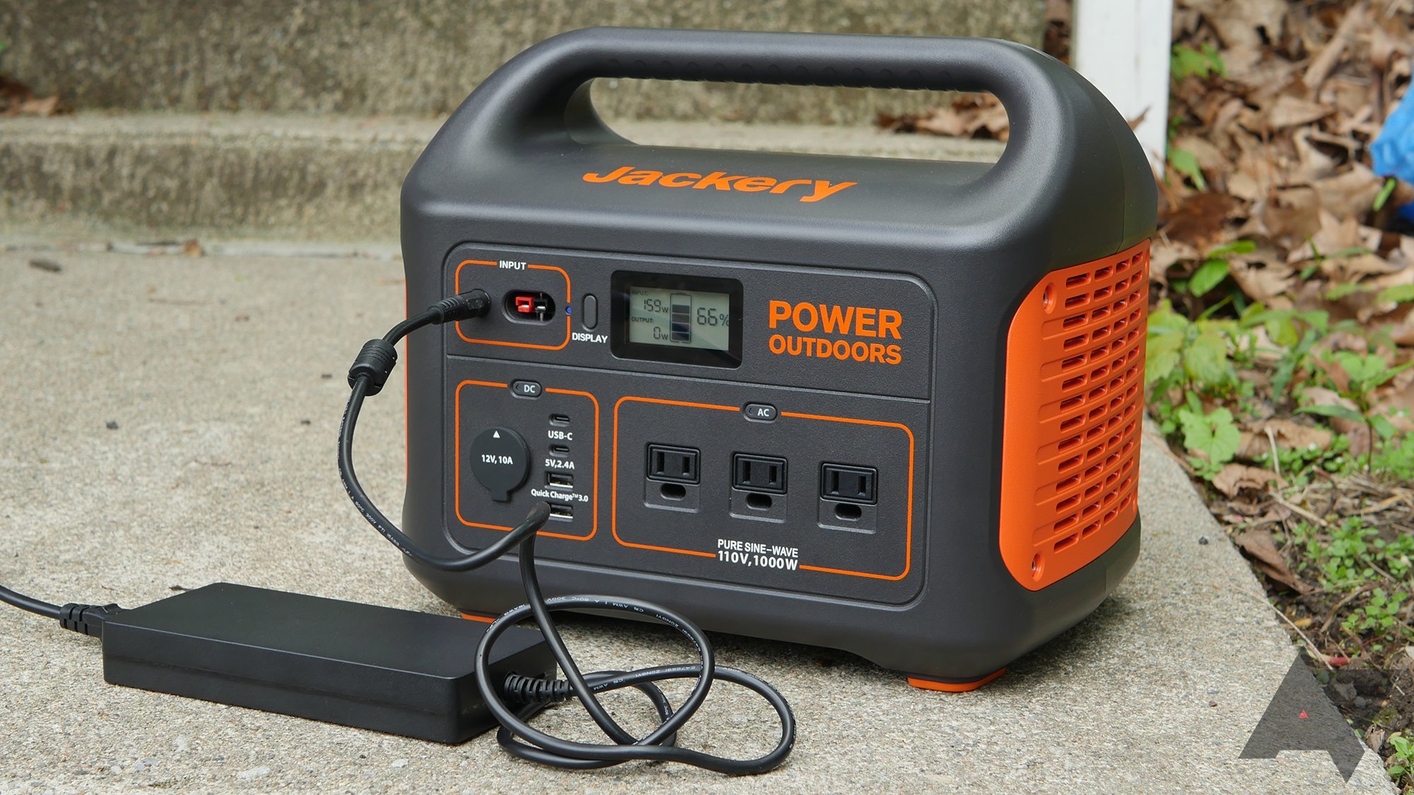 Jackery Explorer 1000 Image 3