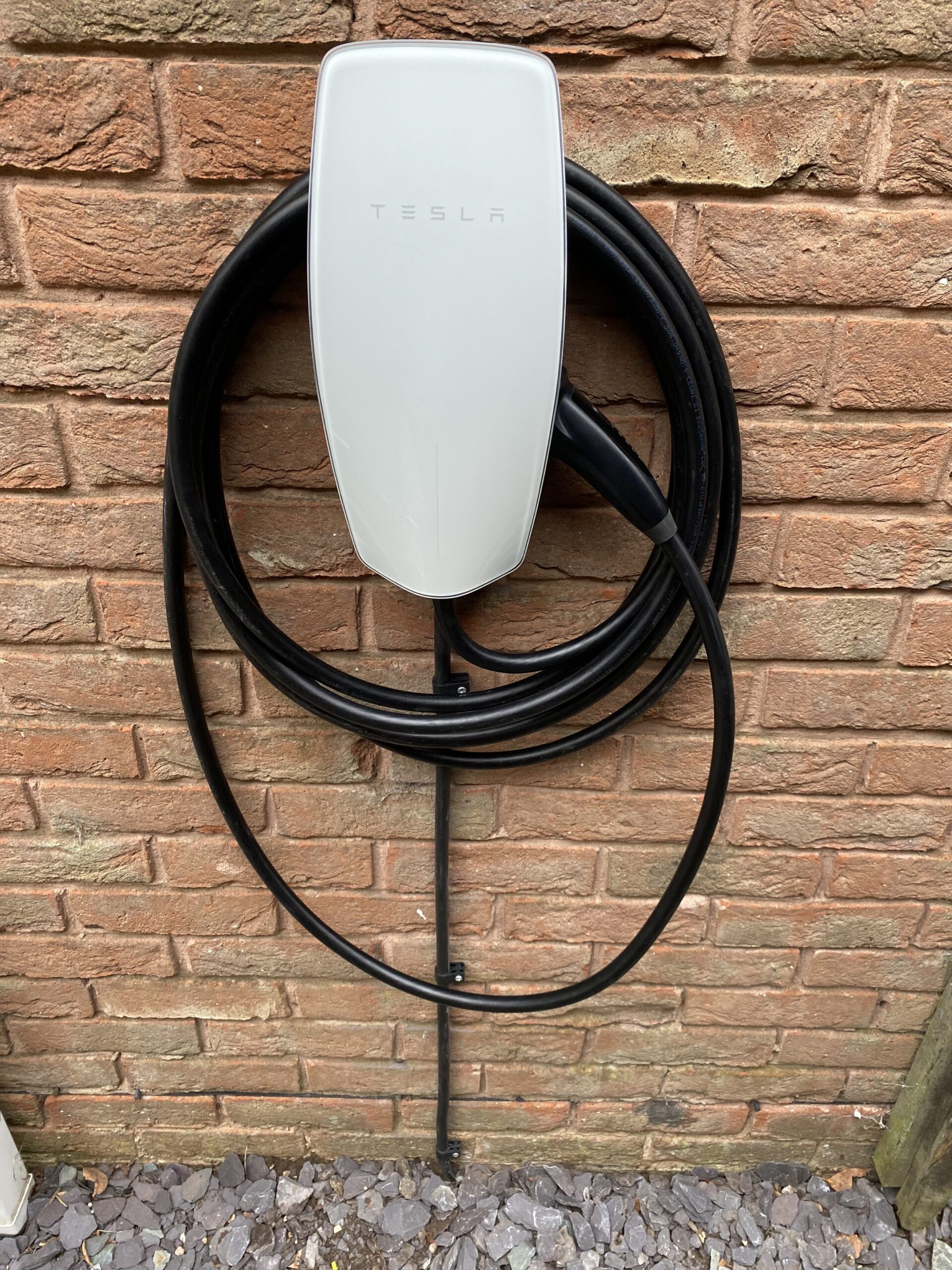 Tesla Wall Connector Image 2