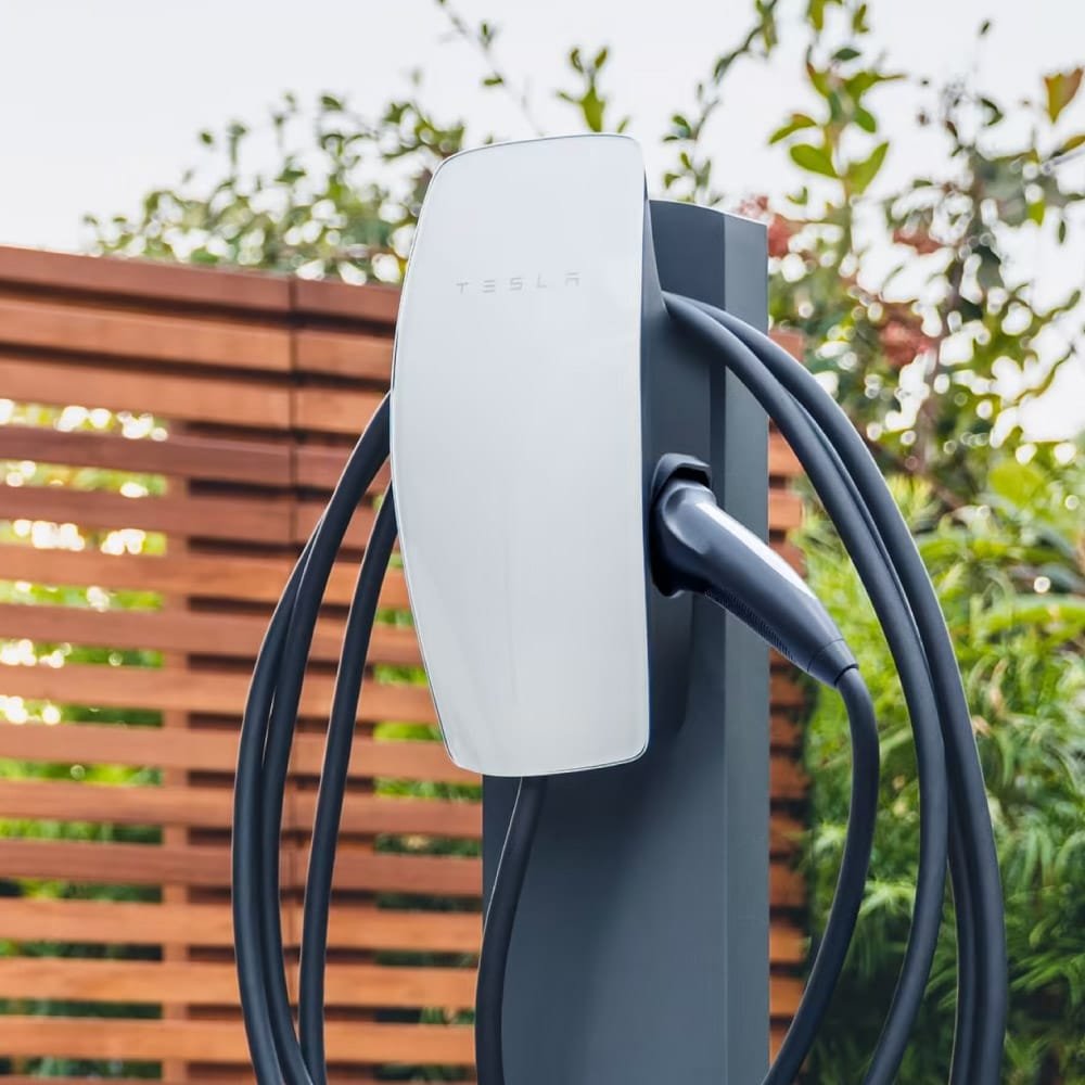 Tesla Wall Connector Image 3