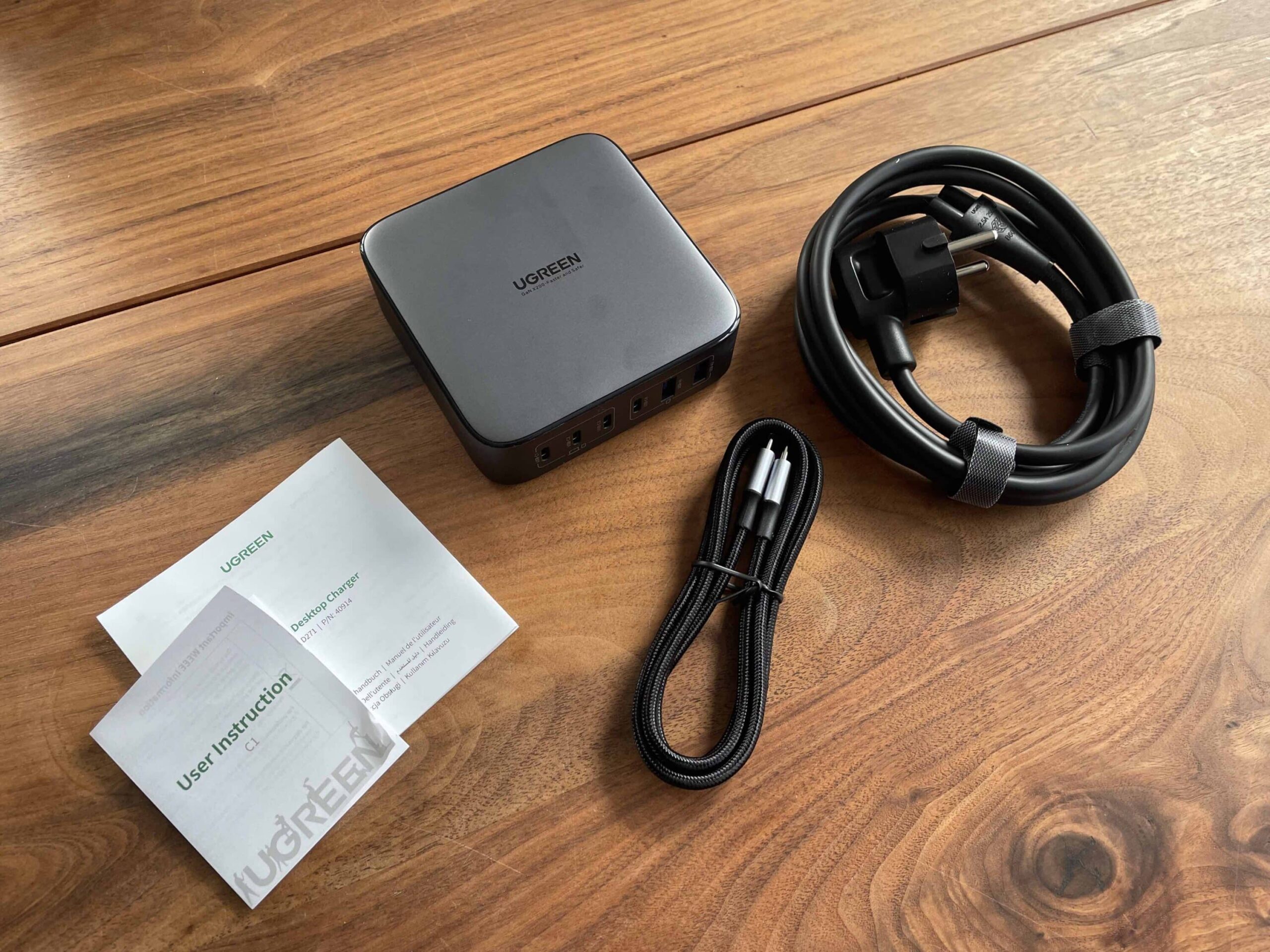 UGREEN Nexode Charger (100W/200W) Image 3