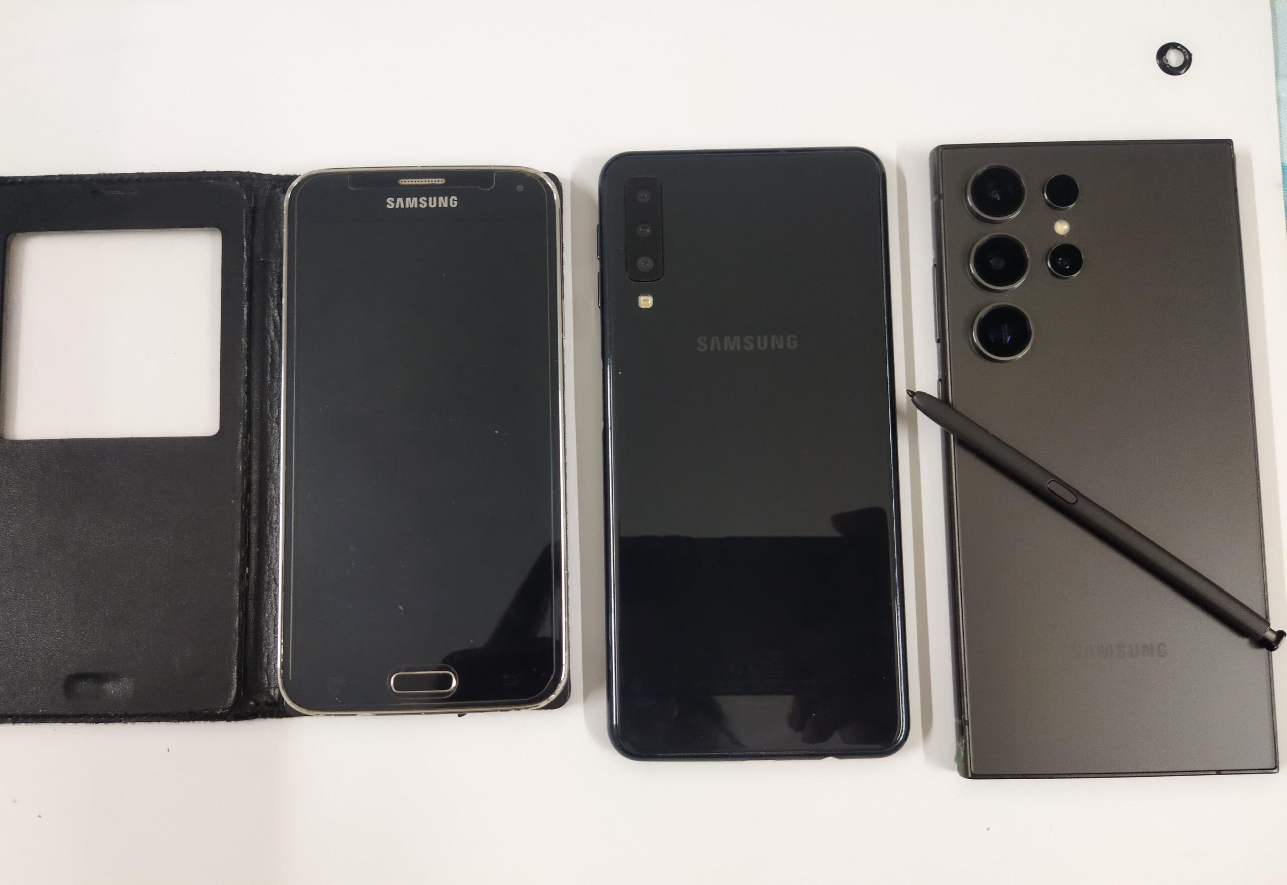 Samsung Galaxy S24U Image 4