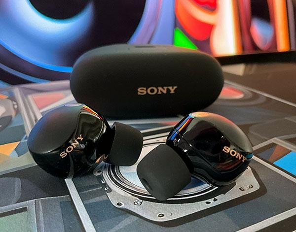 Sony WF-1000XM5 Earbuds Image 2