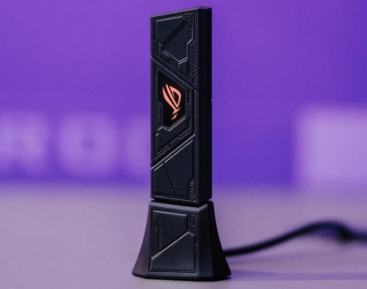 ASUS ROG USB-BE92 Image 1