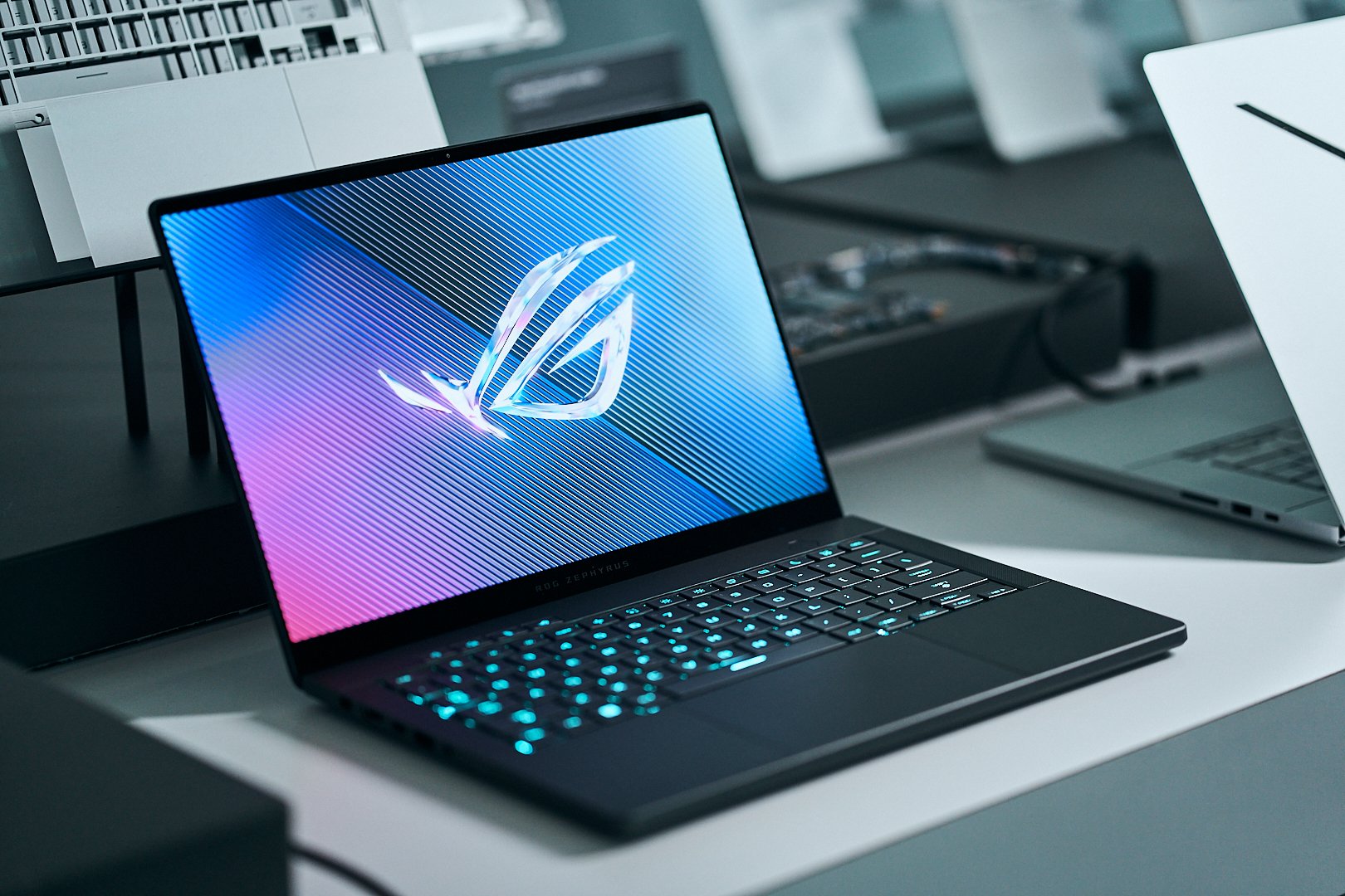 ASUS ROG Zephyrus G14 (2024) Image 4