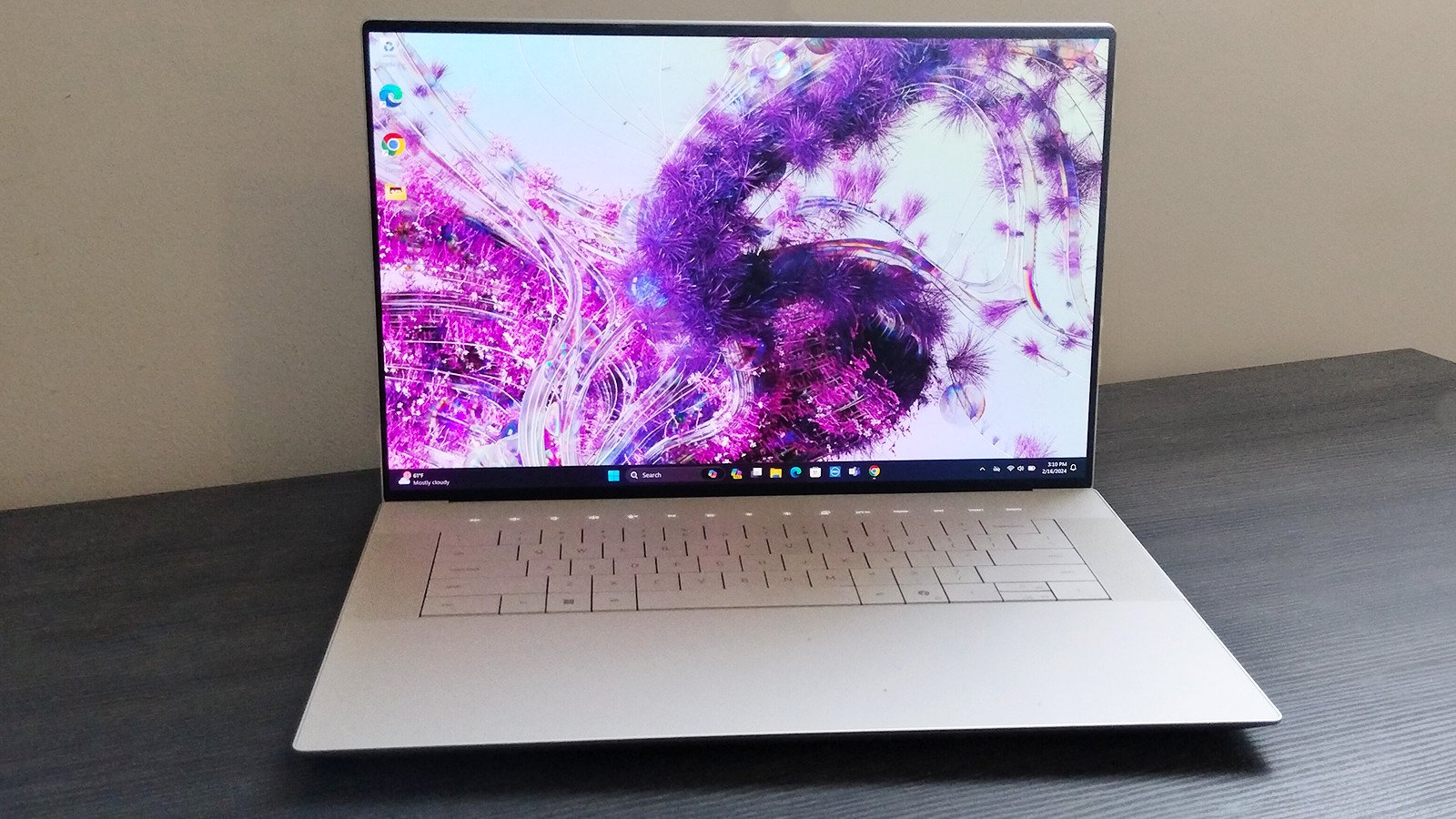 Dell XPS 16 (2024) Image 1