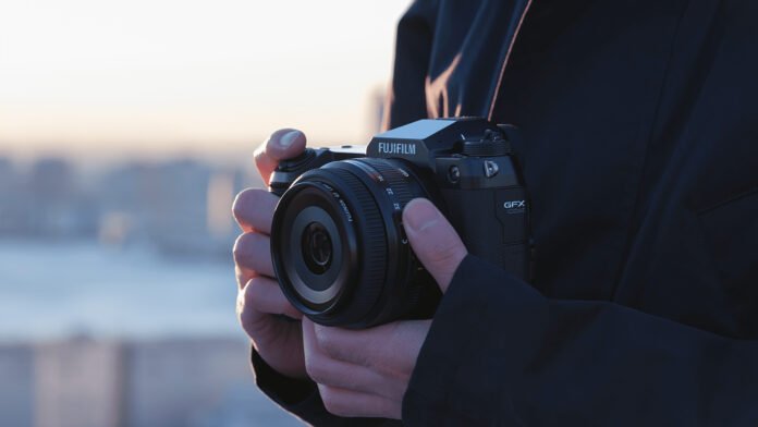 Fujifilm GFX100S II Image 4
