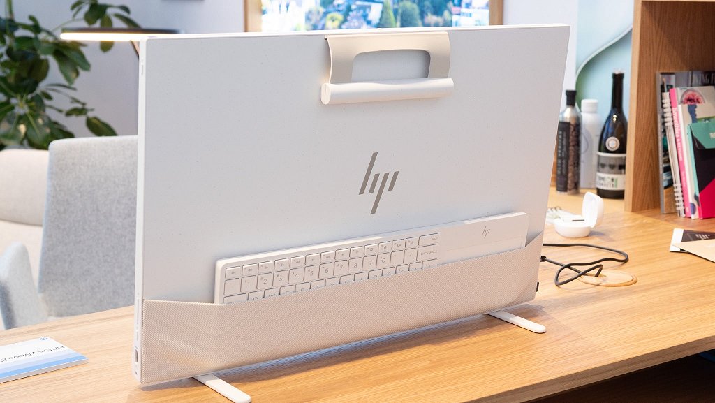 HP Envy Move All-in-One PC Image 2