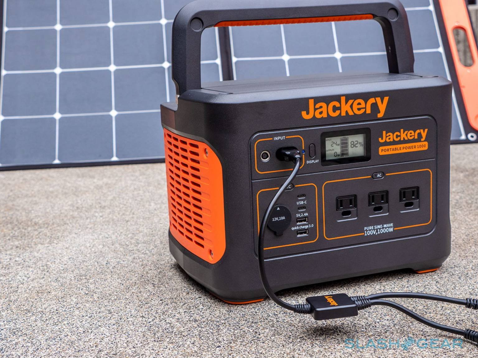 Jackery Explorer 1000 Image 2
