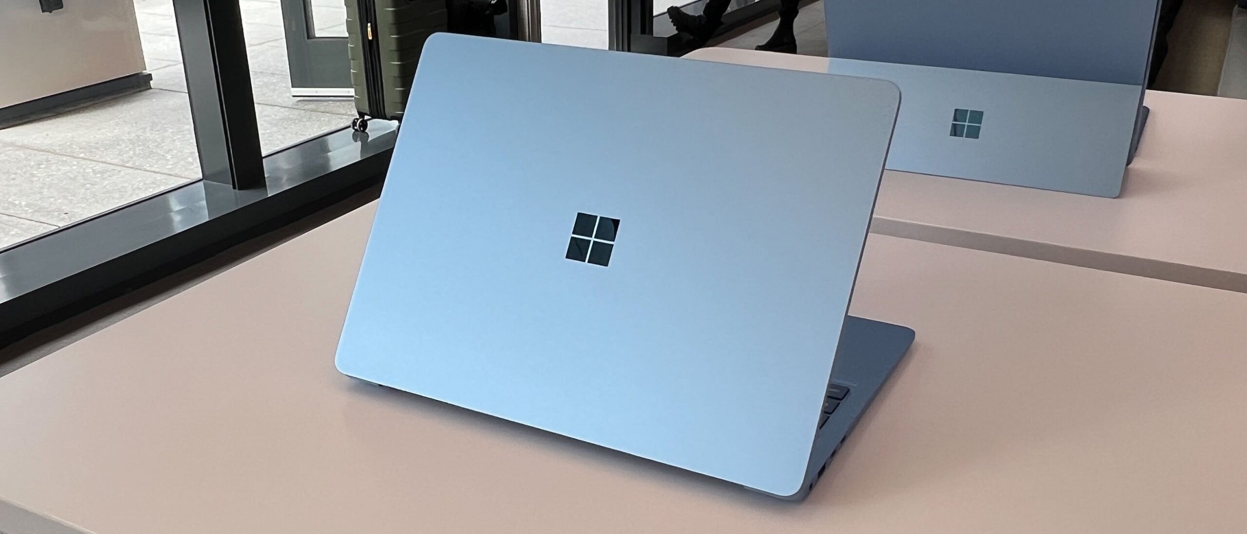 Microsoft Surface Laptop 7 Image 1
