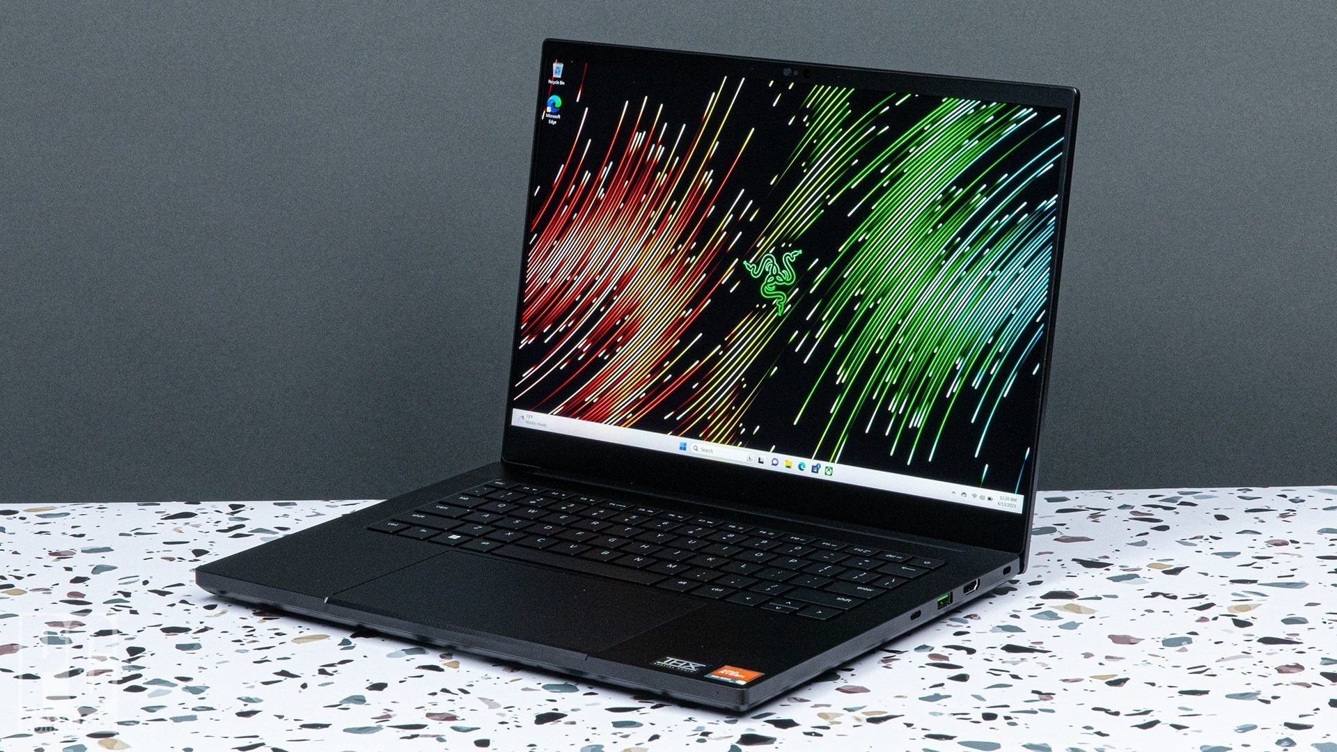Razer Blade 16 Image 2