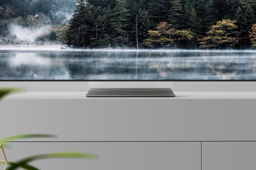 Samsung 2024 Neo QLED QN900D Image 2