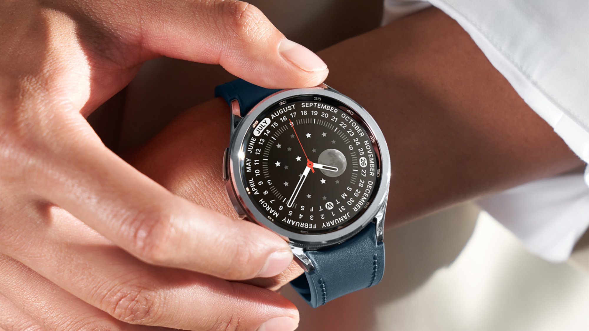 Samsung Galaxy Watch 8 Classic Image 4