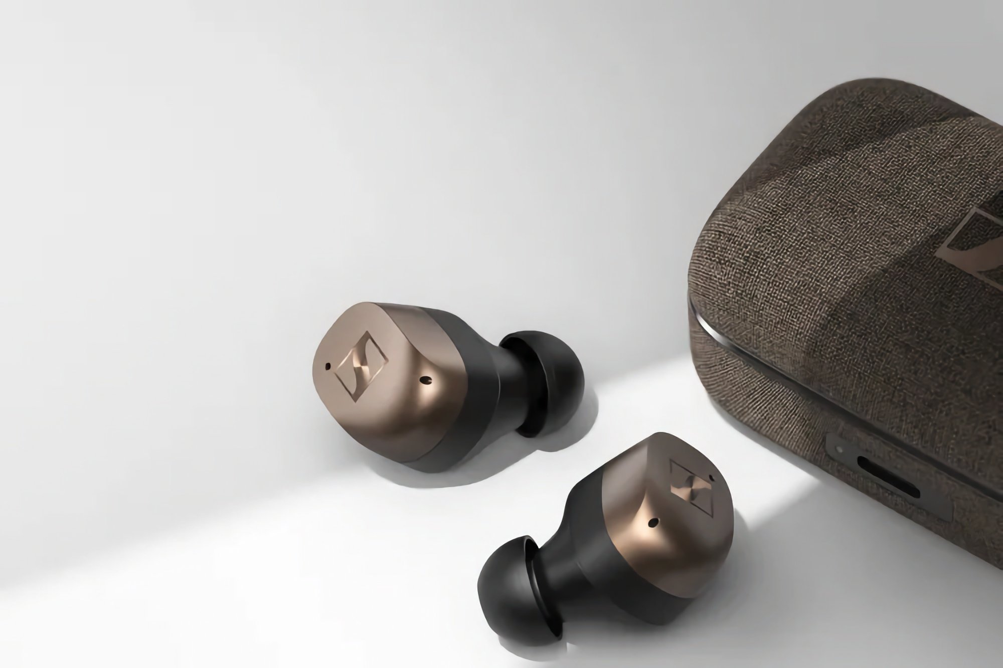 Sennheiser Momentum True Wireless 4 Image 2