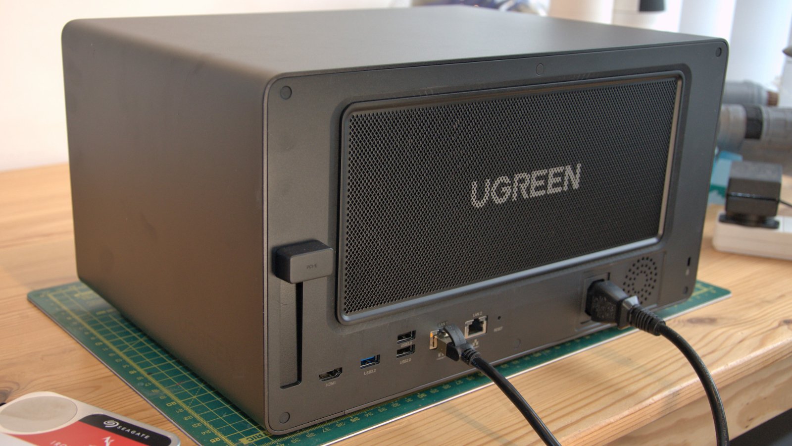 UGREEN NASync DXP8800 Plus NAS Image 2