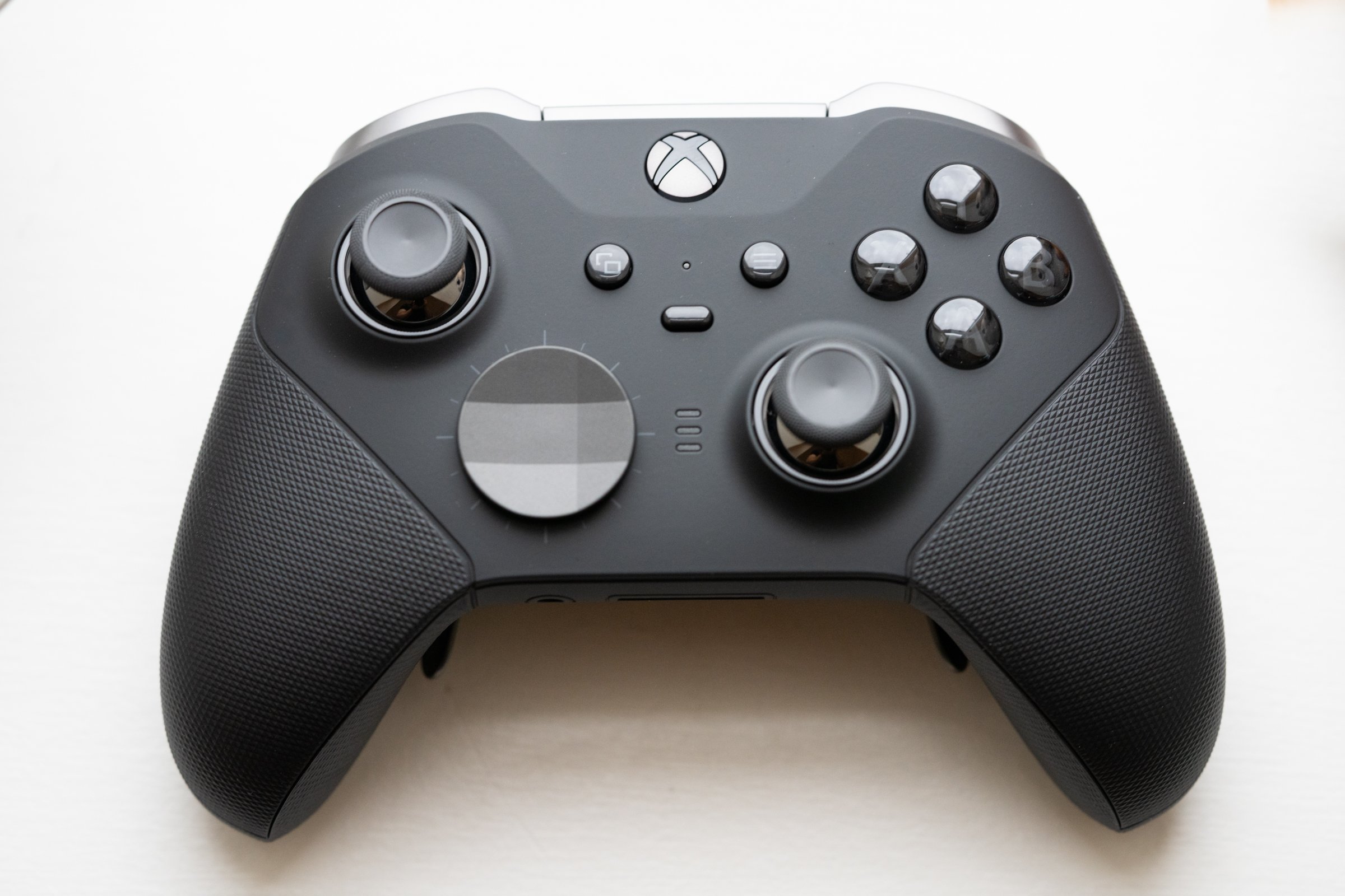 Xbox Elite Wireless Controller Series 2 Image 4