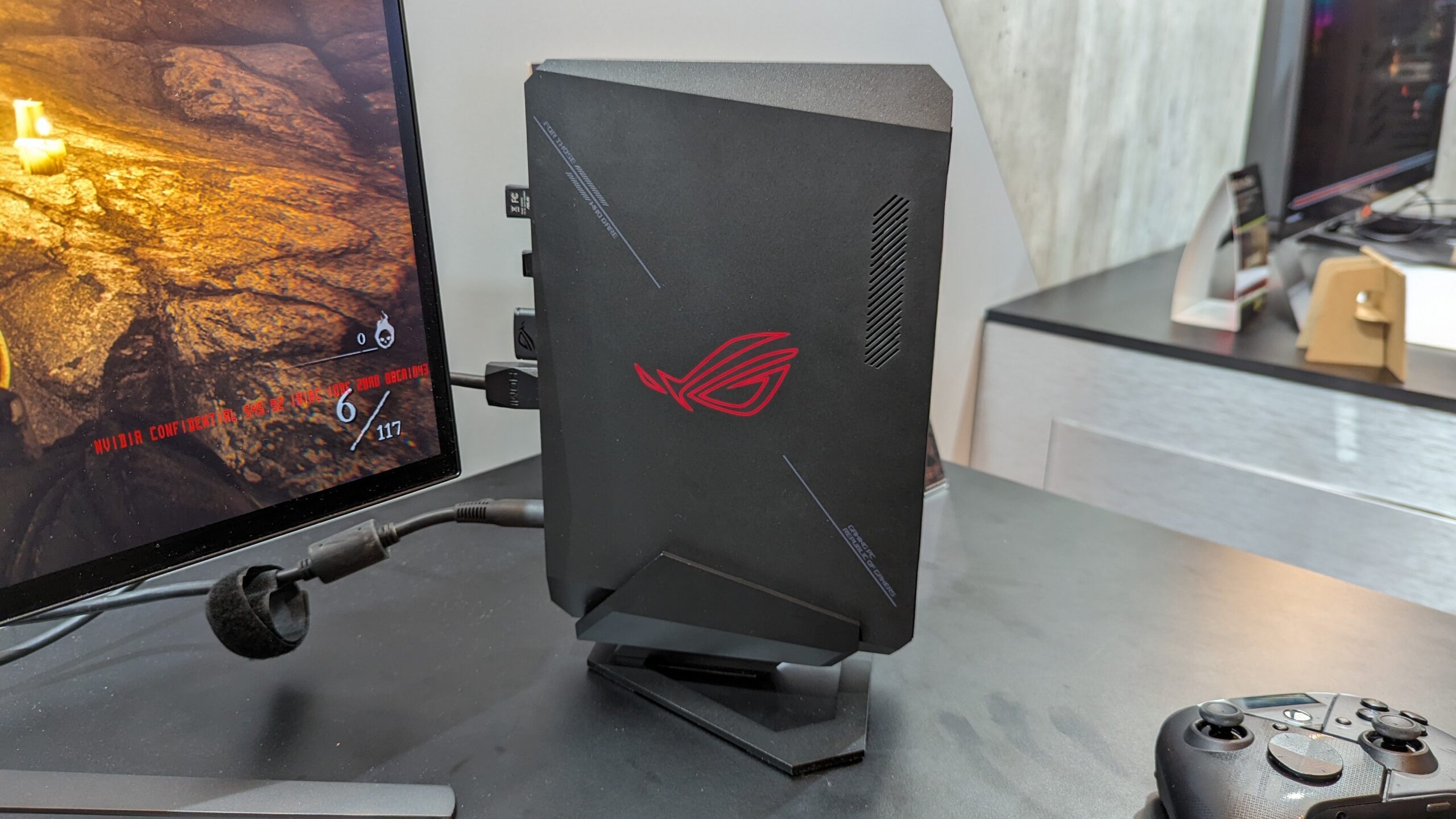 ASUS ROG NUC Image 2