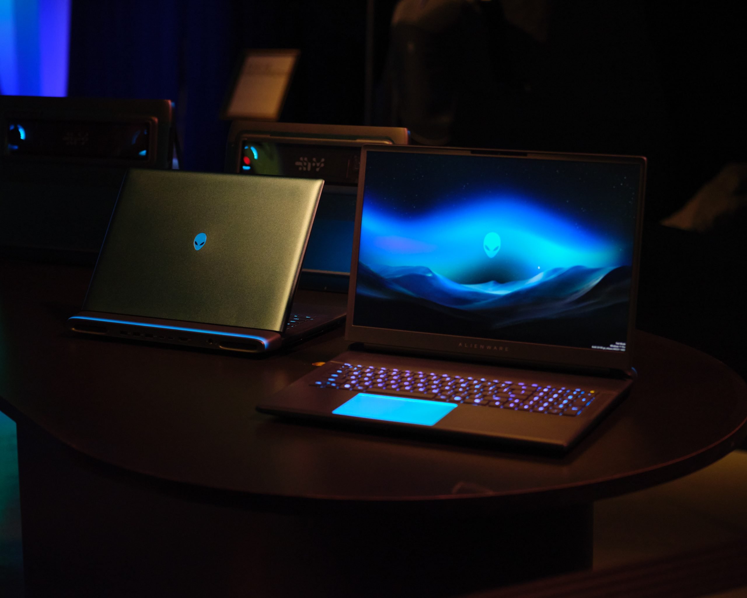 Alienware 16 Area-51 Image 4