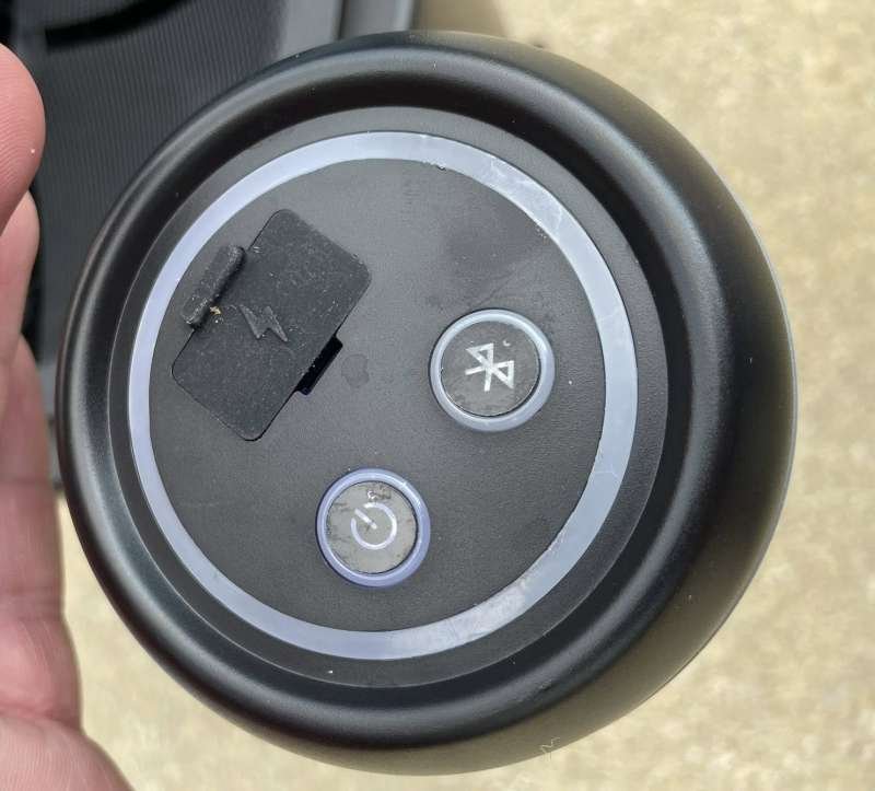 Bublue BuVortex V5 robotic pool skimmer Image 4