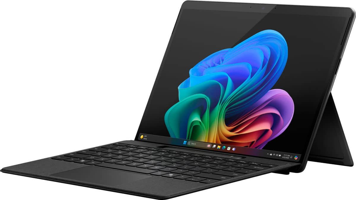 Microsoft Surface Pro (Snapdragon X Elite) Image 2
