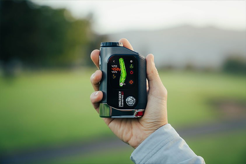 Mileseey Golf GenePro G1 Touchscreen & GPS Rangefinder Image 2