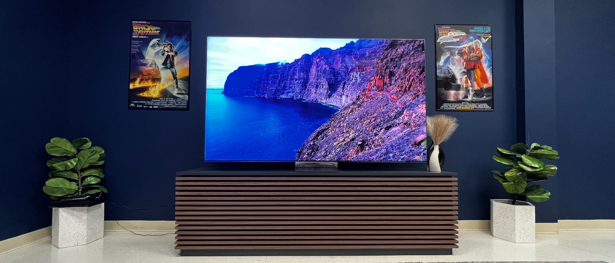 Samsung QN900D Neo QLED 8K TV Image 4