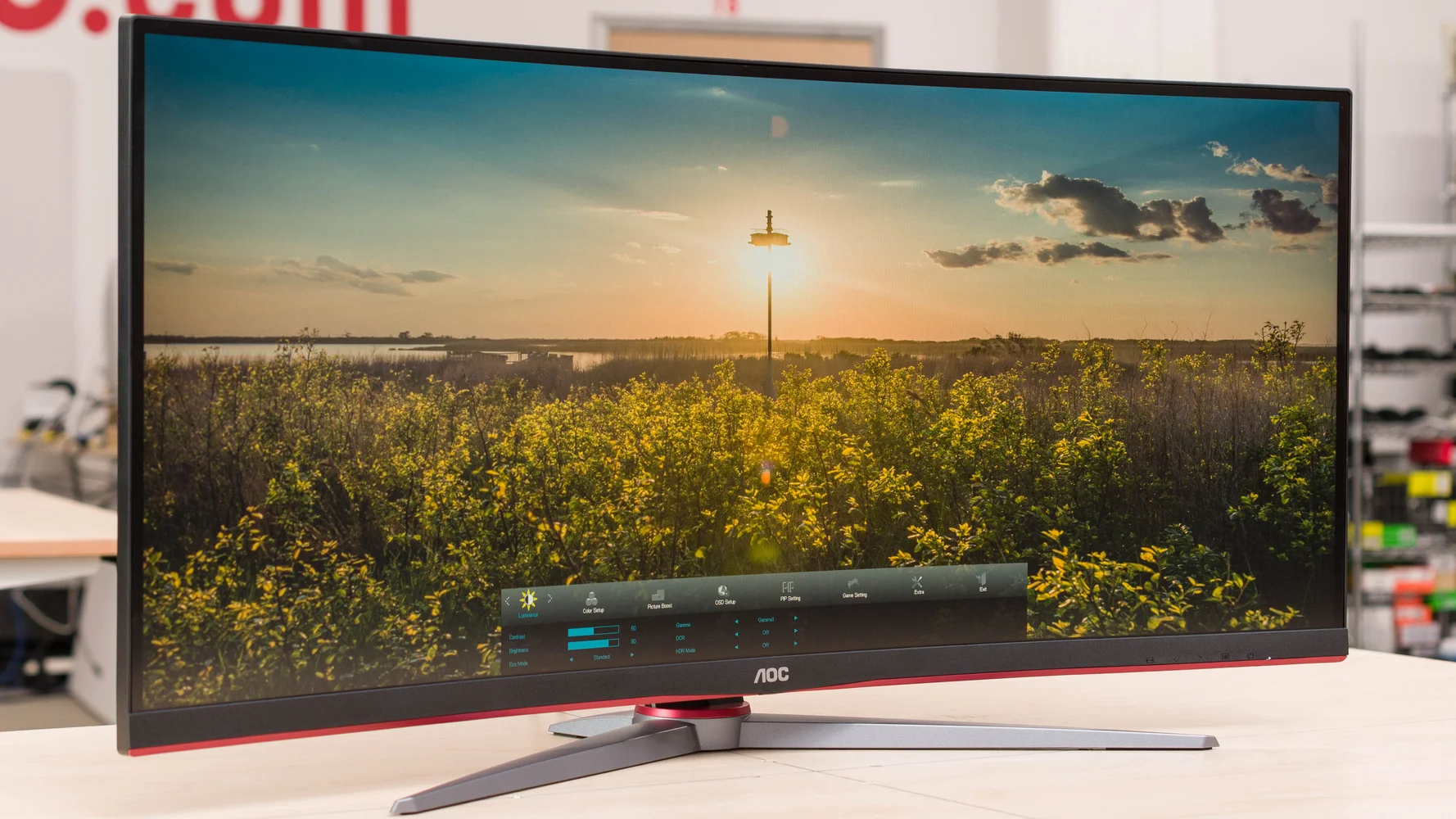 AOC CU34G2X - side profile AOC CU34G2X - side profile