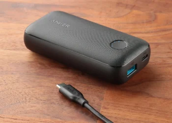 Anker PowerCore 10000 Redux - front design view