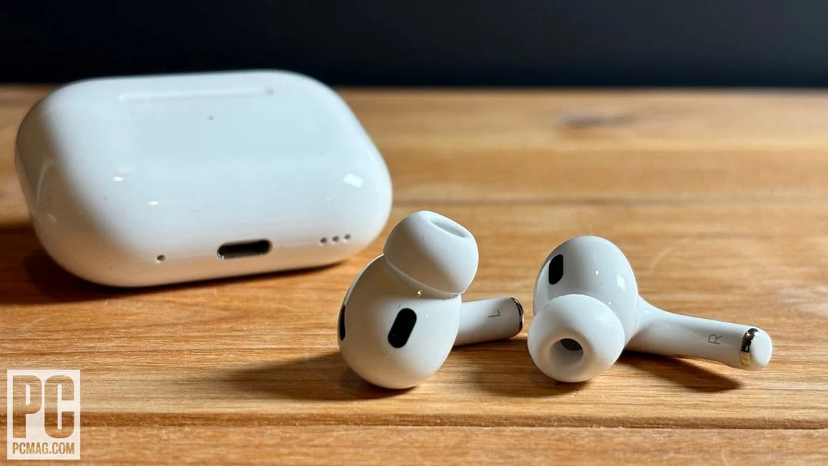 Apple AirPods Pro 2 - front design view Apple AirPods Pro 2 - front design view
