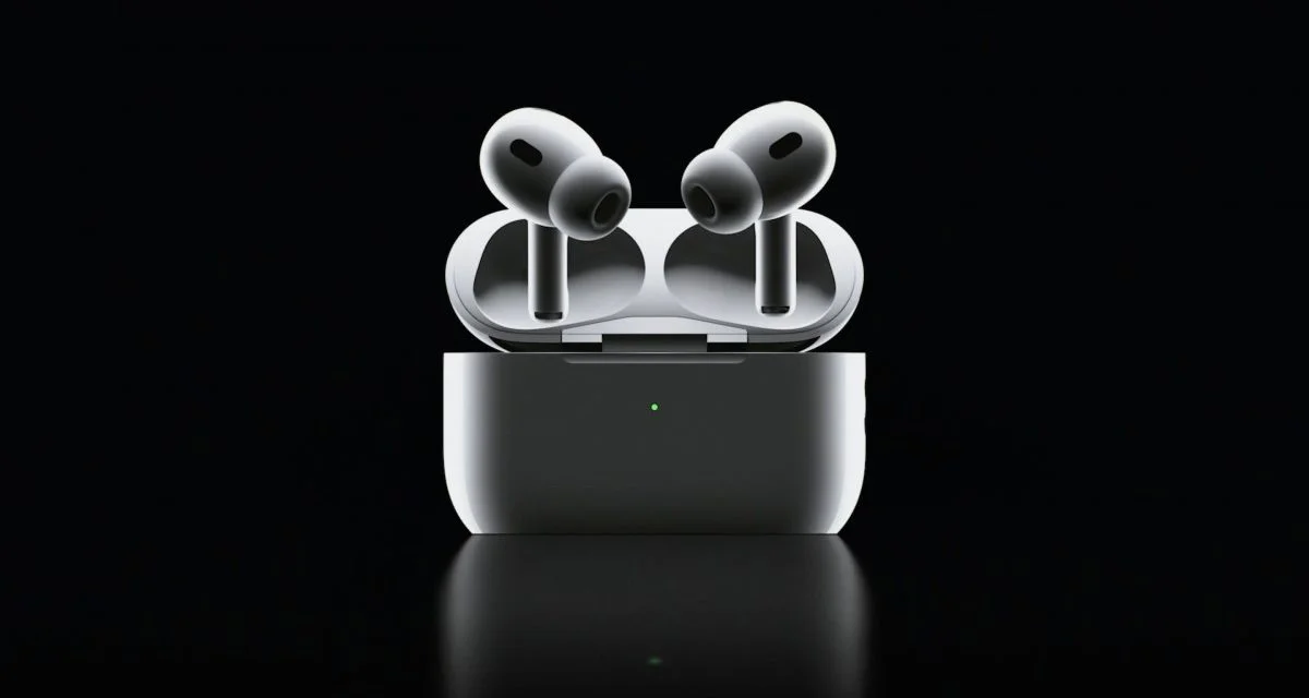 Apple AirPods Pro 2 - in-use shot Apple AirPods Pro 2 - in-use shot