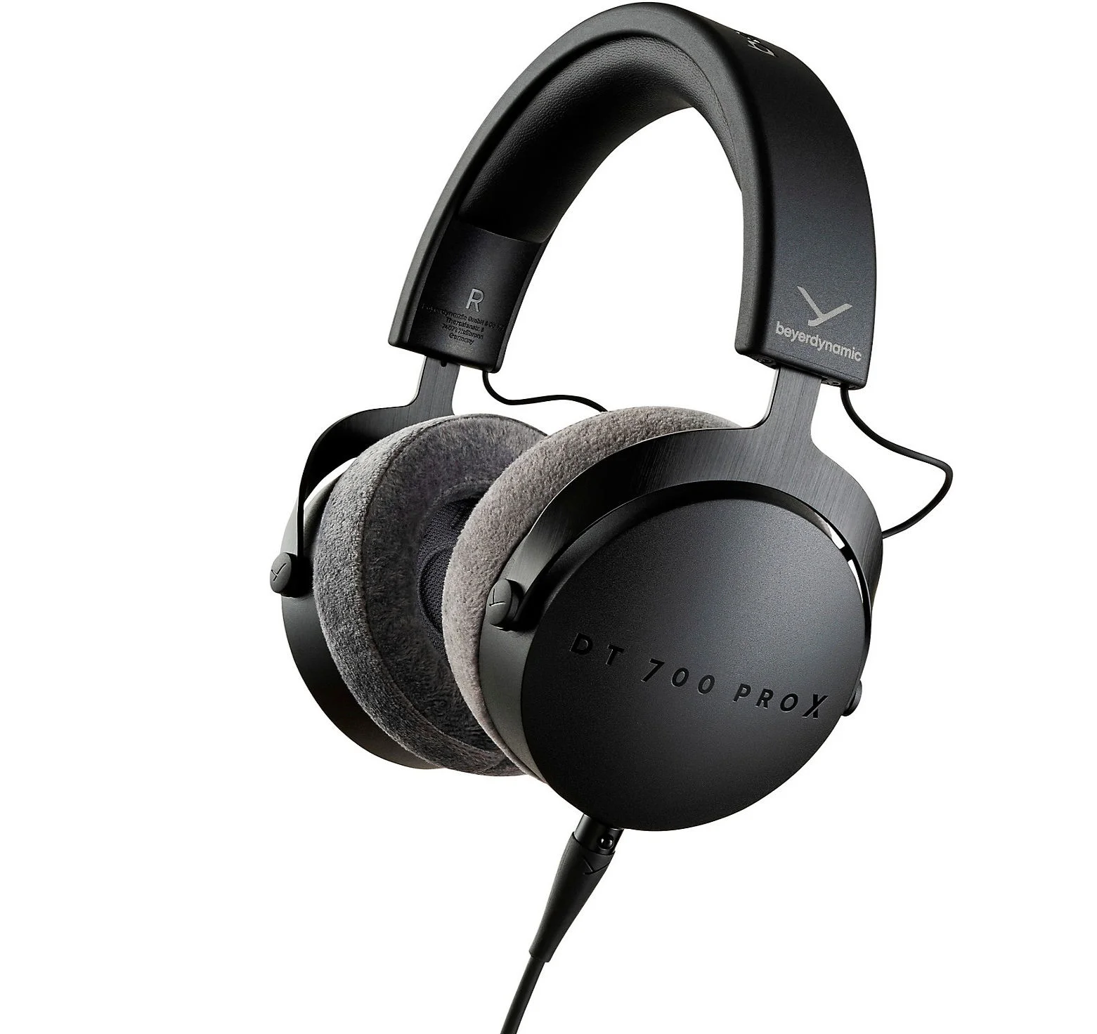 Beyerdynamic DT 700 Pro X - detail closeup