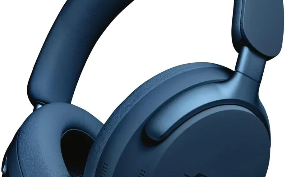 Bose QuietComfort Ultra Headphones - front design view