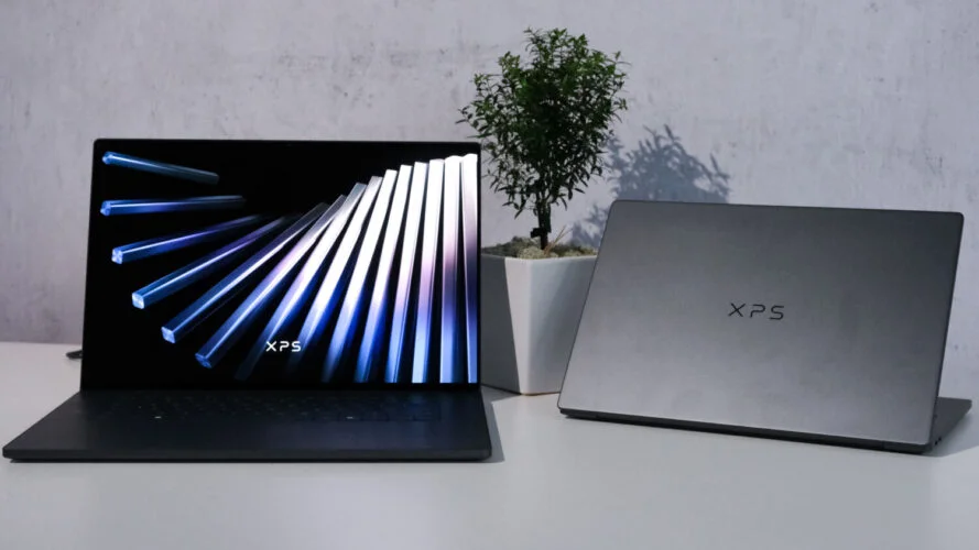 Dell XPS 13 (2026) - side profile Dell XPS 13 (2026) - side profile