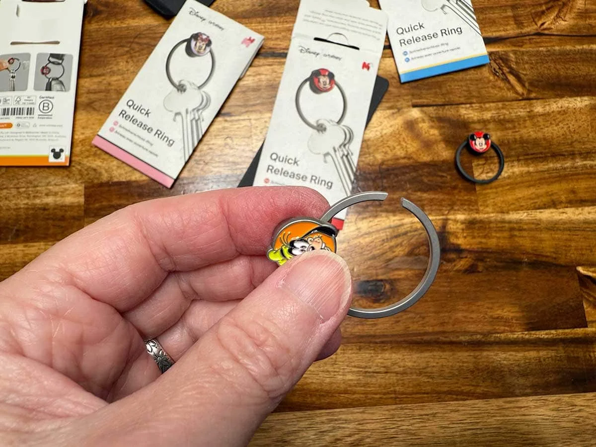 Disney Orbitkey Sling - side profile