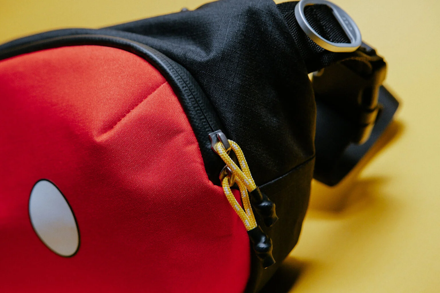 Disney Orbitkey Sling - detail closeup