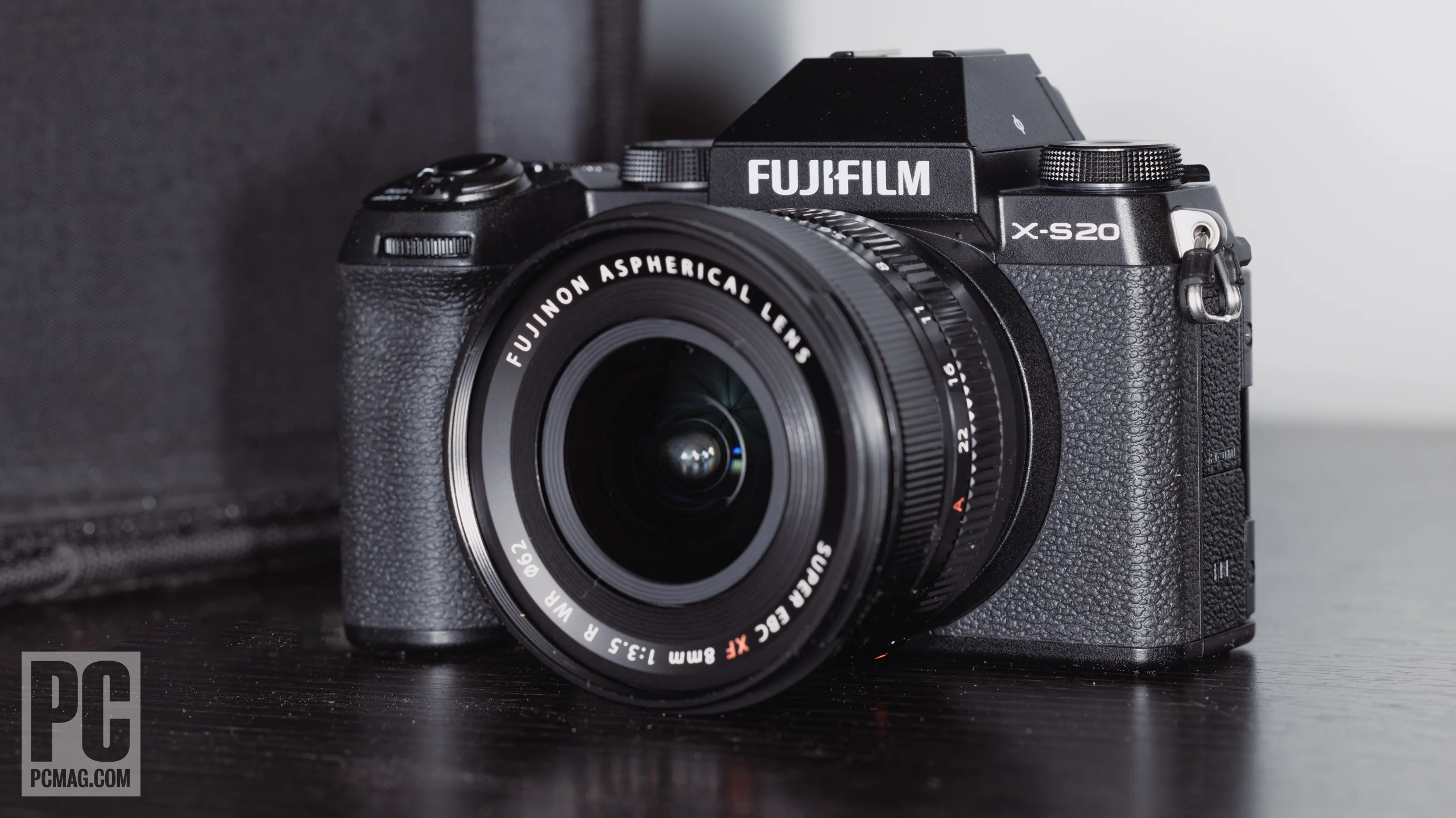 Fujifilm X-S20 - front design view Fujifilm X-S20 - front design view