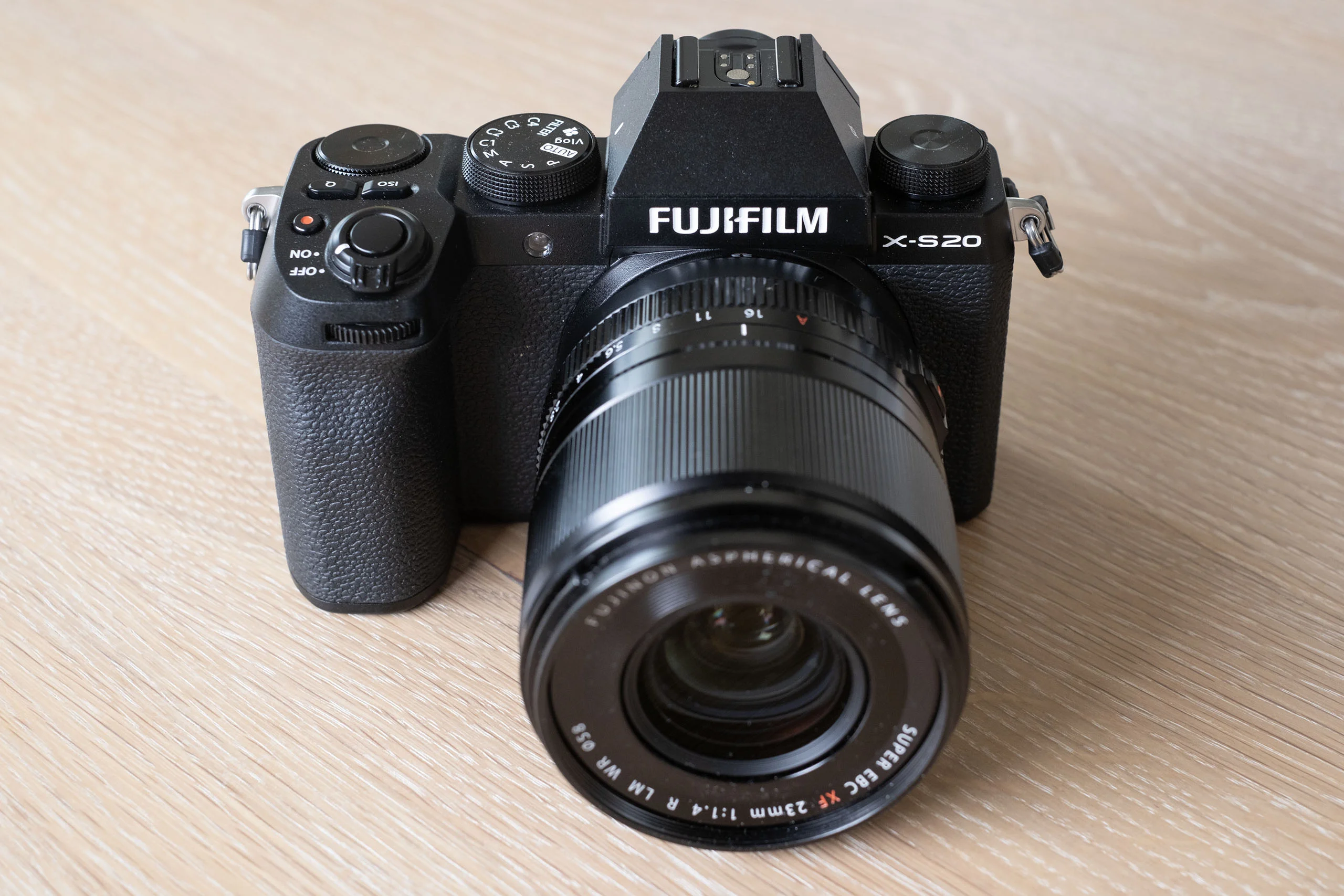 Fujifilm X-S20 - detail closeup Fujifilm X-S20 - detail closeup