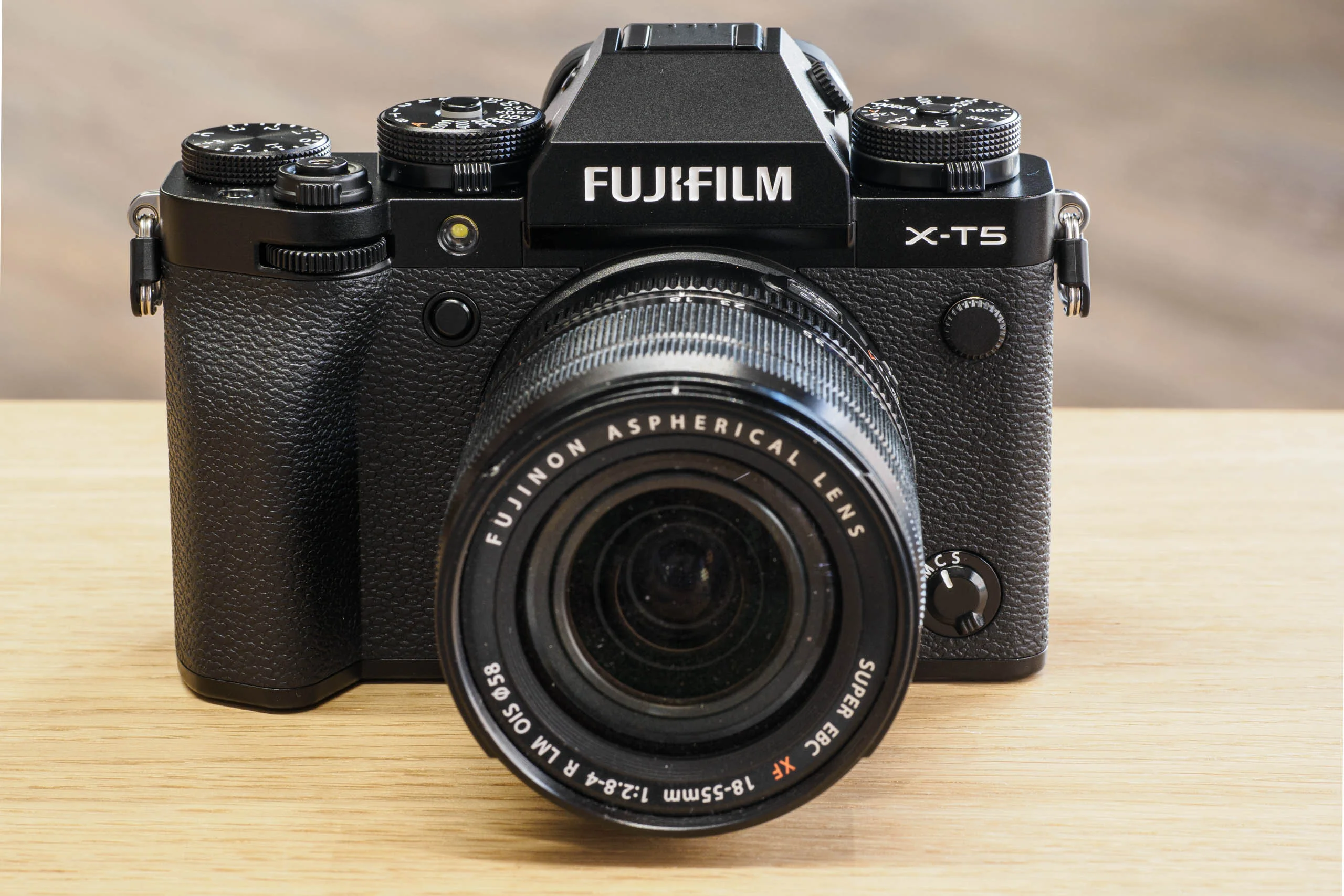 Fujifilm X-T5 - detail closeup