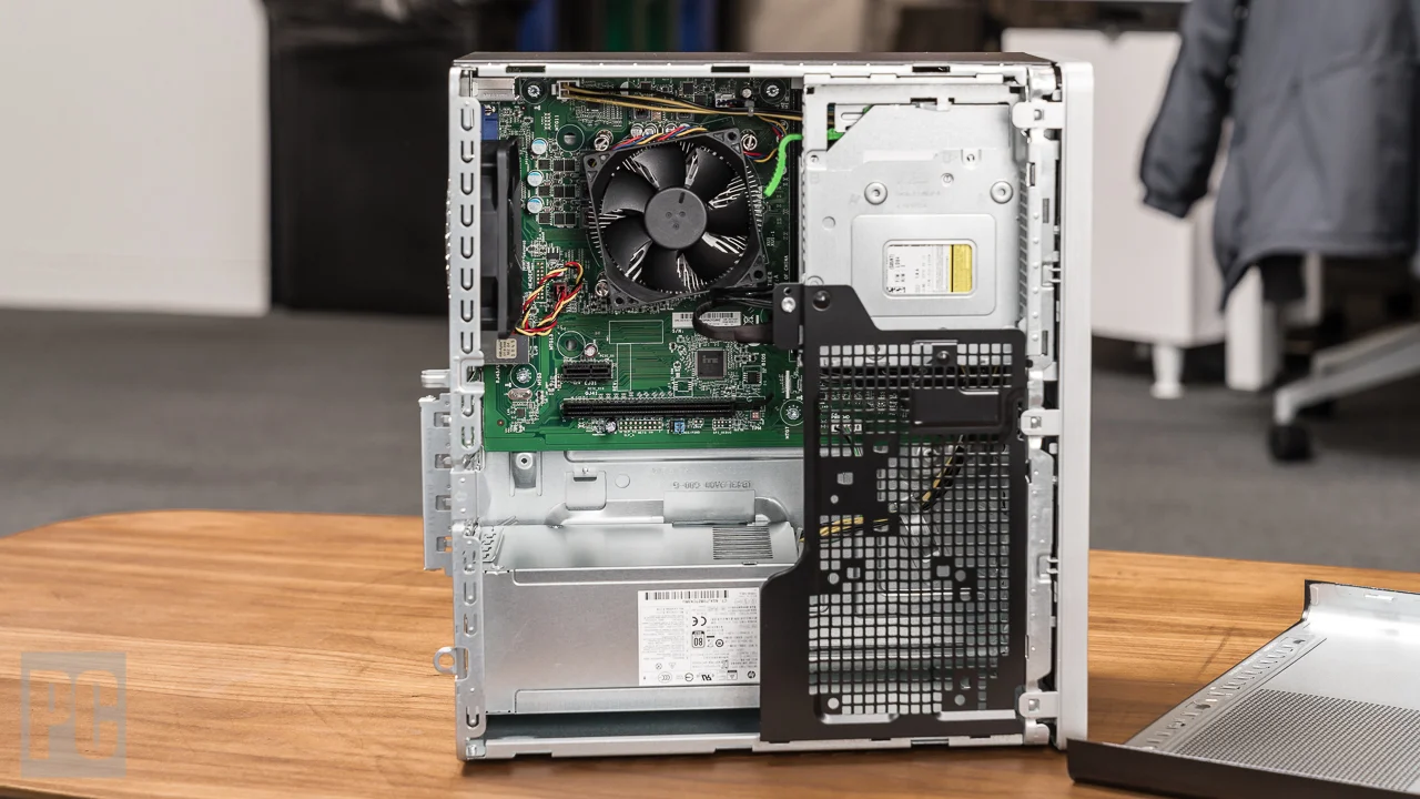 HP Pavilion Desktop TP01 - in-use shot HP Pavilion Desktop TP01 - in-use shot