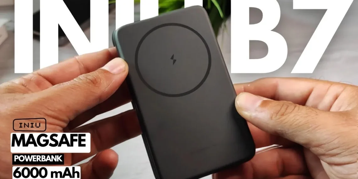 INIU B7 Handy Magsafe Power Bank - front design view