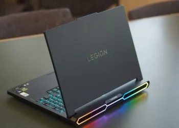 Lenovo Legion Pro 7i (2025) - front design view
