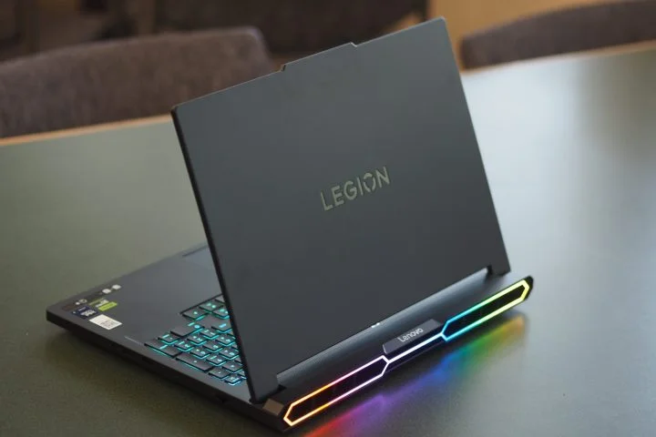 Lenovo Legion Pro 7i (2025) - front design view Lenovo Legion Pro 7i (2025) - front design view