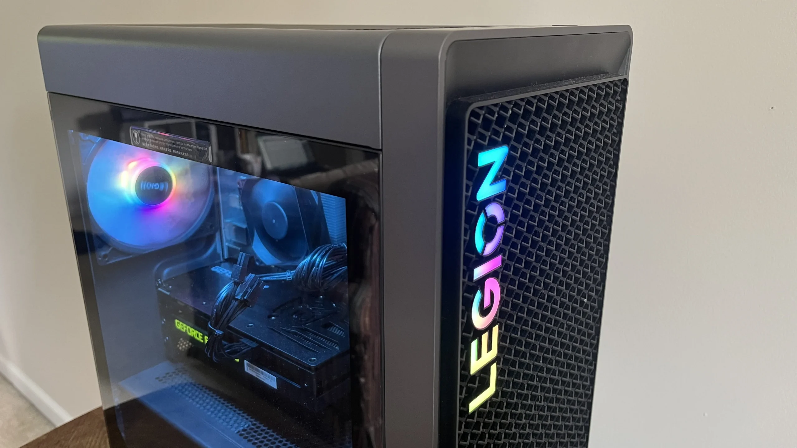 Lenovo Legion Tower 5i - in-use shot