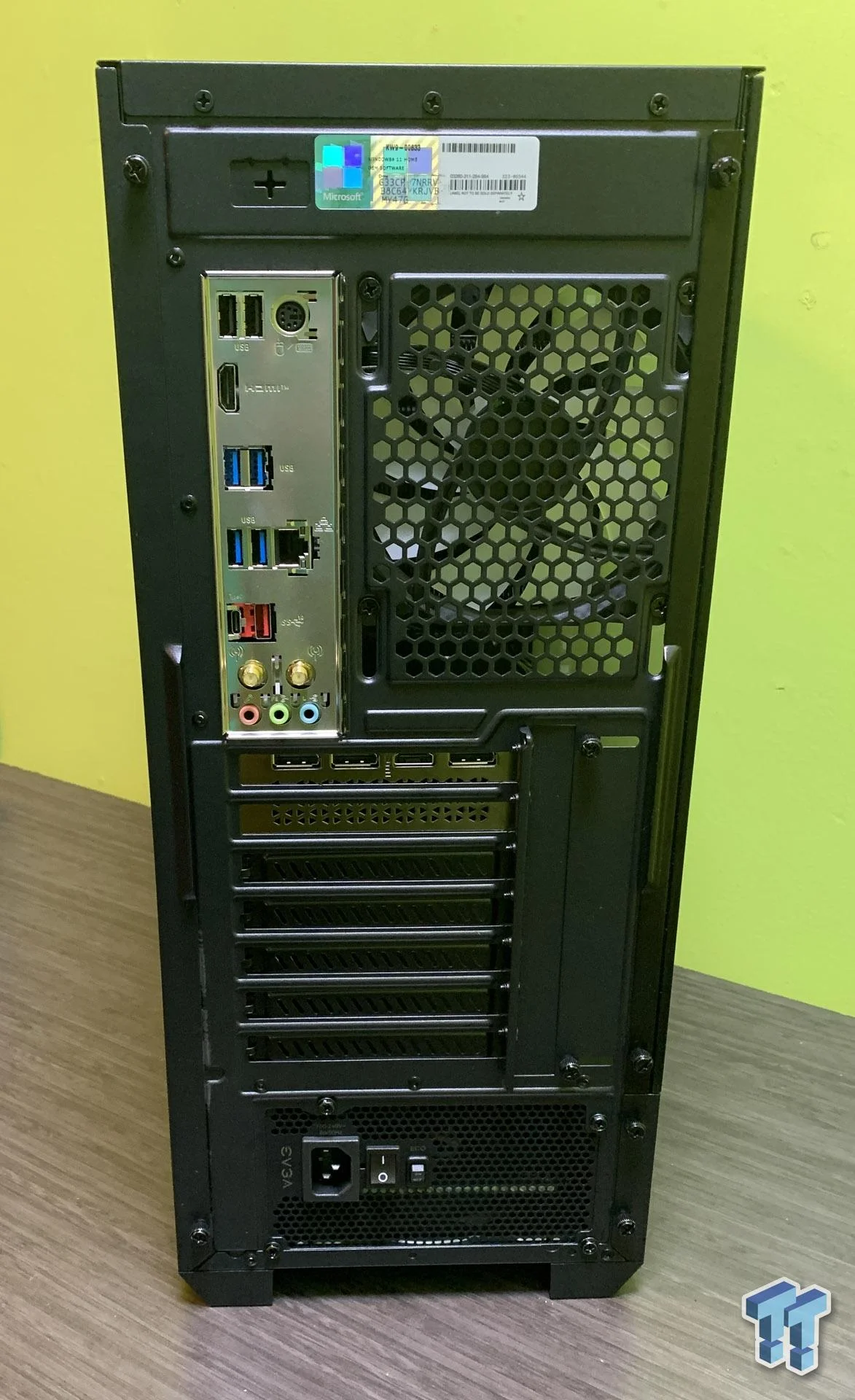 Maingear MG-1 Silver (2025) - side profile Maingear MG-1 Silver (2025) - side profile