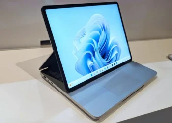 Microsoft Surface Laptop Studio 2 - front design view